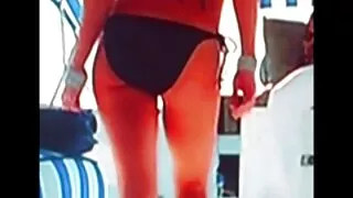 কেলি ডিভাইন, অ্যাশলি ...