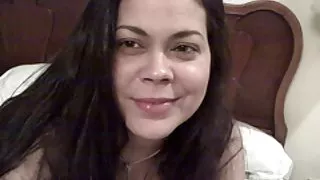 ত্রয়ীতে আশ্চর্যজনক  ...