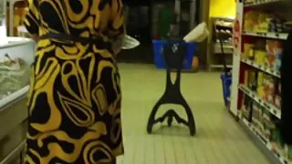 তিনটি কালো ছেলে সাদা ...