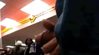 কিশোর বাদামী কেশিক ম ...