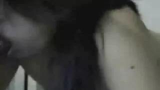 ফ্যাকাশে চর্মযুক্ত ম ...