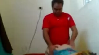 পিগটেল সহ স্লুটি গাঢ ...