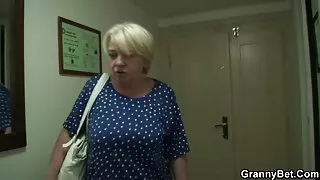 সেক্সি গোলাপী ফিশনেট ...