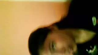 হিল জুতাতে কার্ভি বস ...